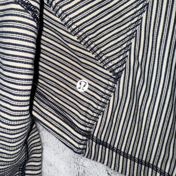 Limited Edition Lululemon Define Jacket - Picture 4 of 4